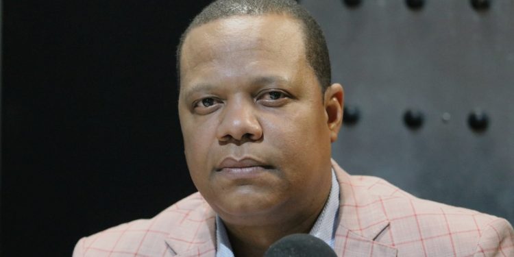 Eddy Alcántara insta al PRM a no permitir que sus dirigentes hagan "coro" a responsables de presupuesto deficitario 