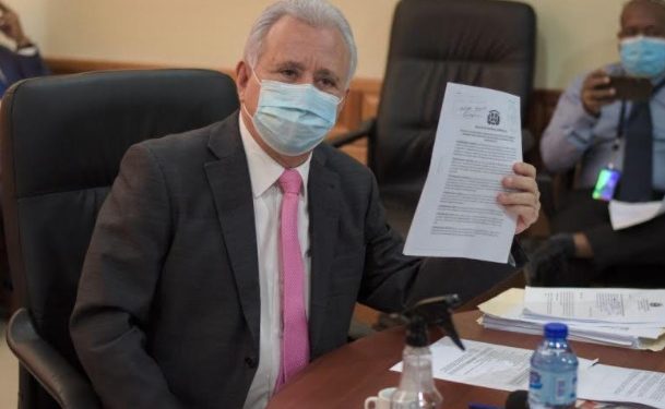 Senadores comienzan a investigar situación financiera de los ministerios en una semana