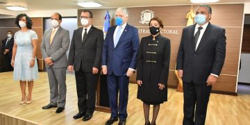 El Senado de la República juramenta a los miembros de la Junta Central Electoral