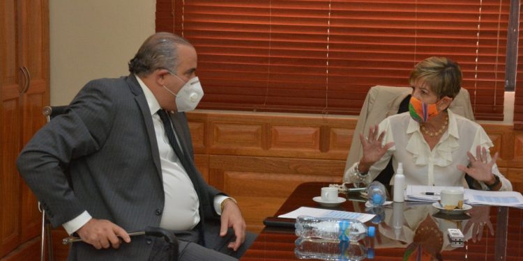 Comisión de Turismo del Senado de la República estudia tarifas de otros países como parte de la elaboración del Proyecto de Ley que Incentiva el Turismo Náutico