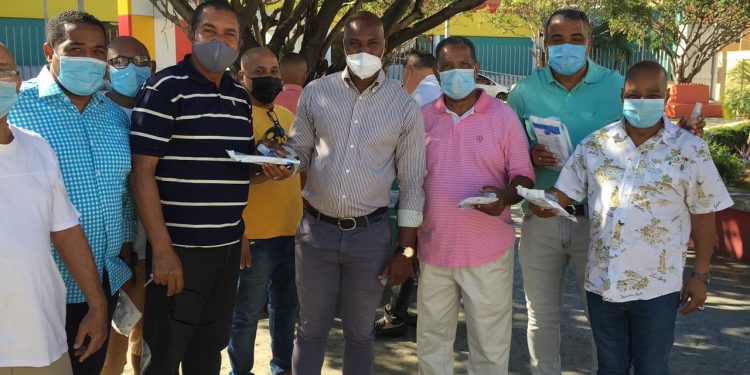 Reporteros Gráficos piden al presidente Luis Abinader ser incluidos en el primer grupo de vacunación contra el COVID-19