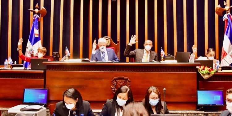 El Senado aprueba proyecto de Ley sobre Detección Auditiva e Intervención Temprana de la Hipoacusia Neurosensorial en la Población Infantil de República Dominicana.