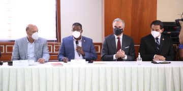 Comisión bicameral y delegación del Gobierno socializan reforma a la Ley 87-01 sobre Seguridad Social.