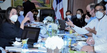 La Comisión Especial del Senado de la República que estudia proyecto de Ley Orgánica que crea el Ministerio de la Vivienda y Edificaciones avanza en conocimiento de la iniciativa.