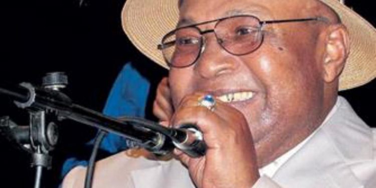 Diputados aprueban reconocimiento póstumo a Cheché Abreu