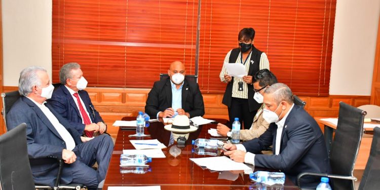 Comisión Permanente de Deportes del Senado realizará descenso en complejo Los Trinitarios en SDE