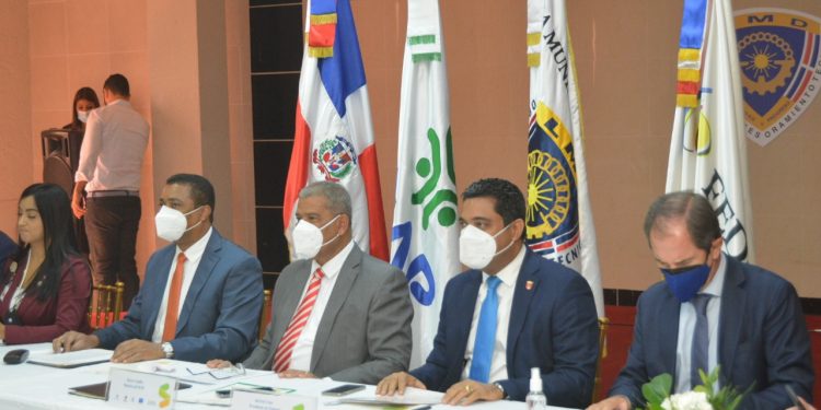 Fedomu, Liga Municipal y MAP firman acuerdo para fortalecer y profesionalizar gestión municipal