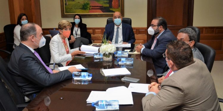 Comisión de Seguridad Social del Senado procura que herederos de fallecidos reciban ahorros están en las AFP.