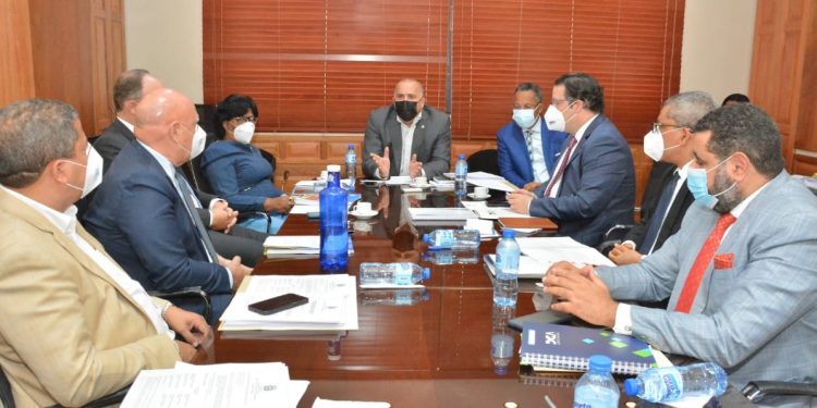 La Comisión de Industria del Senado y la DGA consideran necesaria la nueva Ley de Aduanas.