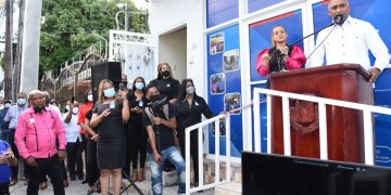 Diputado Julito Fulcar inaugura Oficina de Gestión Social y Legislativa en Baní