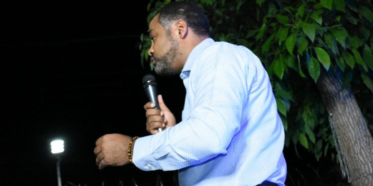 Doctor Asmín Aquino sugiere a gobernadora de Monte Plata convocar Congreso de Desarrollo Provincial