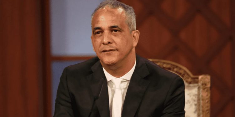 Jurista Afirman Legisladores que renuncian a Partidos pueden ser Sustituidos en sus CURULES.