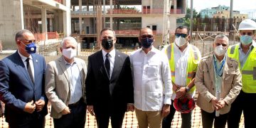 MOPC y Poder Judicial supervisan los trabajos de construcción del nuevo Palacio de Justicia de SDE