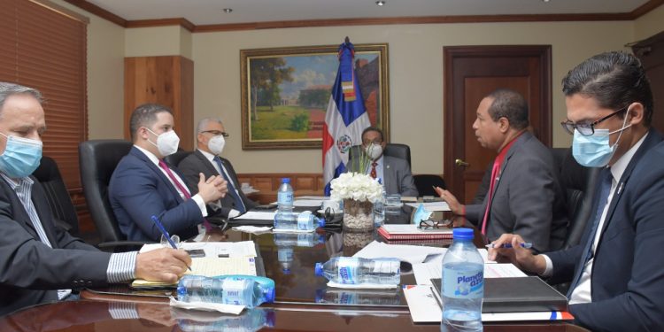 ADOZONA opina sobre el proyecto de Ley de estímulo a la inversión tecnológica