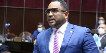 Diputado Aracena valora presidente Abinader asumiera enfrentar problema de la basura en SDE