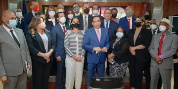 Bloque Diputados del PLD Asume Reclamo Pago de Prestaciones Laborales en el Gobierno