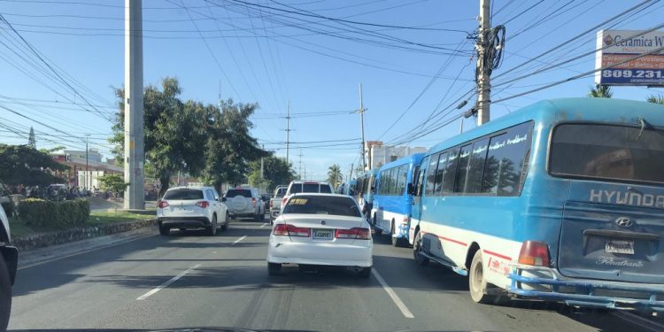 Fenatrano llama a sus afiliados a no aumentar pasajes en el Gran Santo Domingo