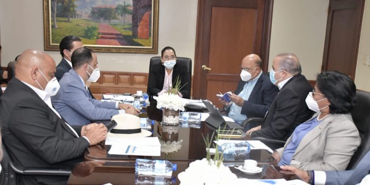 Comisión de Salud Pública del Senado favorece prórroga del estado de emergencia por 45 días