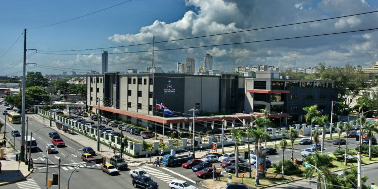 Registro Inmobiliario incrementa índice de respuestas a usuarios a un 99.58%