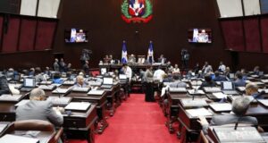 Diputados aprueban en primera lectura proyecto de ley que elimina aranceles a productos importados