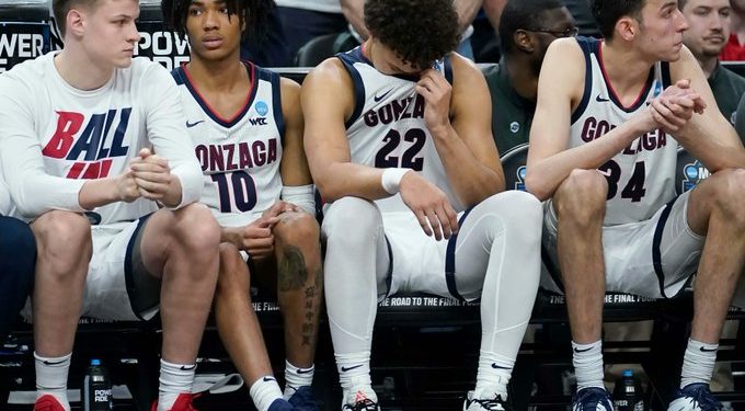 Arkansas derrota a Gonzaga para alcanzar el segundo Elite Eight consecutivo