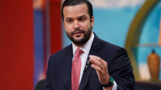 Rafael Paz se afilia a la Fuerza del Pueblo