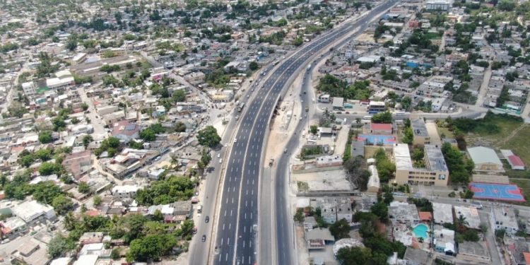 Obras Públicas abrirá hoy elevado del distribuidor de Andrés Boca Chica