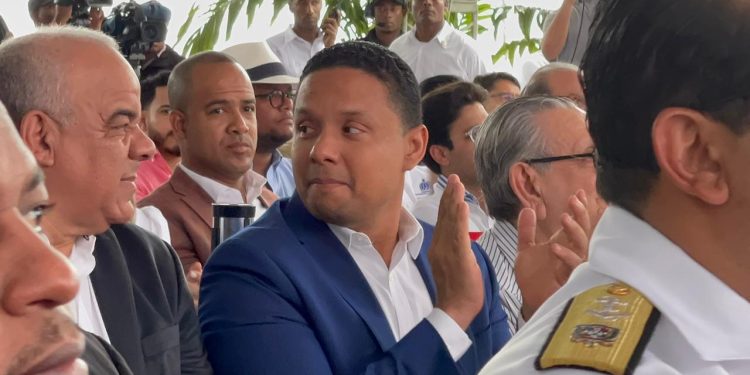 Diputado Elías Matos pondera inicio de la cuarta etapa de remozamiento del Malecón de Santo Domingo