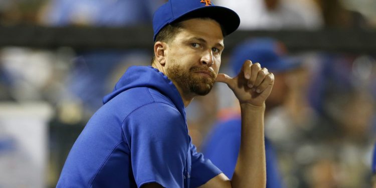 deGrom padece rigidez en hombro derecho