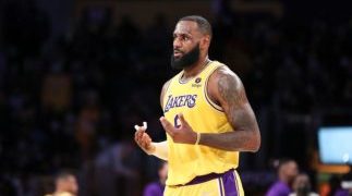 LeBron se perderá el encuentro de este martes contra los Suns
