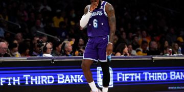 Lakers recuperan a LeBron y Davis, pero pierden y salen de Play-in, Con 32 de Towns, Wolves superan a Nuggets