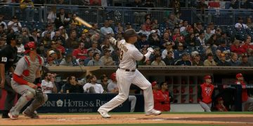 Machado pega jonrón por segundo día seguido, Franco facilita triunfo Tampa