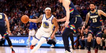 Warriors ponen en la cuerda floja a Denver, Dallas toma control ante Jazz, Memphis vence Wolves