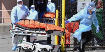 Estados Unidos supera el millón de fallecidos por covid-19