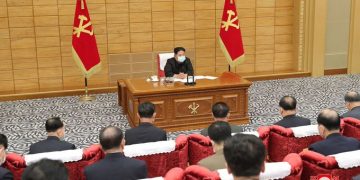 15 muertos en Corea del Norte tras declarar brote de covid