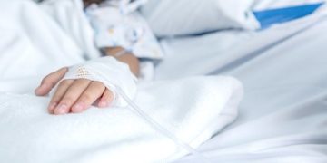 Estados Unidos investiga 109 casos y 5 muertes de hepatitis infantil grave