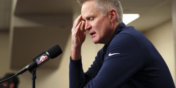 El mundo del deporte reacciona al tiroteo en la escuela de Texas