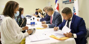 PROMESE/CAL comprará medicamentos para garantizar demanda del Sistema Público Nacional