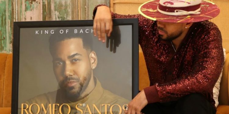 Romeo llega a 32 billones de reproducciones y recibe reconocimiento