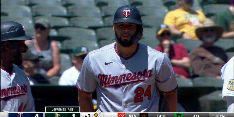 Sánchez se hace sentir en triunfo Minnesota, Yankees no cogen corte, Pujols logra otro hito en su carrera