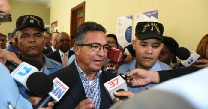 Tribunal absuelve a acusados de corrupción en caso Súper Tucano