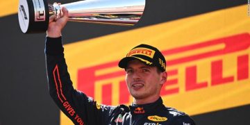 Verstappen se apodera del liderato del campeonato de la Fórmula Uno
