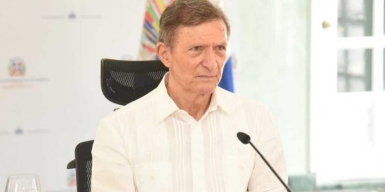 Canciller apoya importancia de continuidad del gobierno ante reciente tragedia