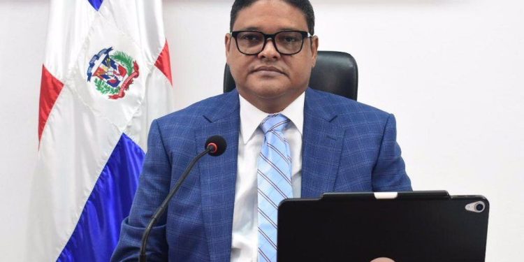 Designan a Juan Manuel Méndez director de Emergencias Médicas