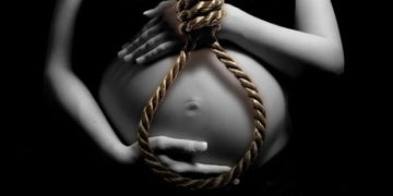 Tribunal Supremo deroga el derecho al aborto en Estados Unidos