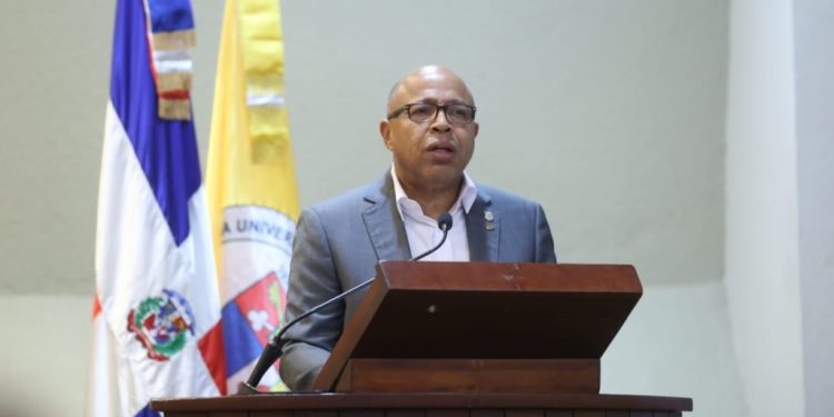 Pacheco afirma legisladores avanzan en trabajos para aprobación proyecto ley de Extinción de Dominio