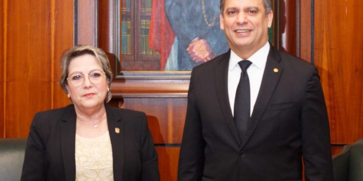 Presidenta de la Suprema de Justicia de Panamá visita el poder Judicial RD