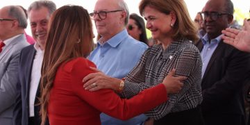 Vicepresidenta encabeza inauguración del Banco de Sangre de las Fuerzas Armadas