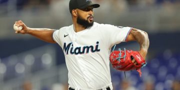 Alcántara sigue imparable, Boston hunde más a Angelinos, Mellizos frenan a Yankees