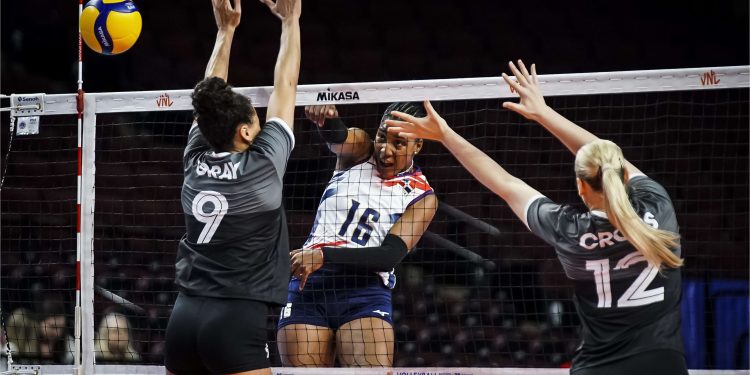 Canadá derrota  3-0 a Reinas del Caribe en Liga Voleibol Naciones